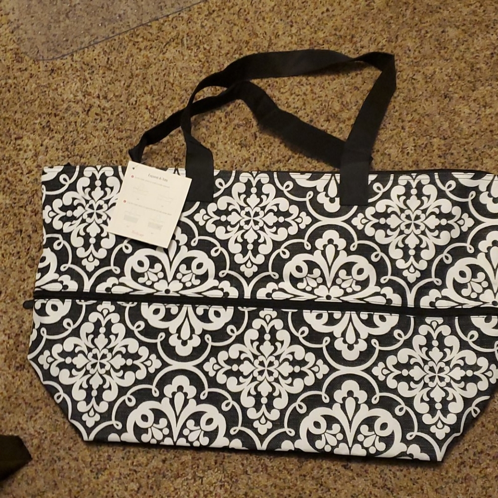 Thirty-One Expand-A-Tote